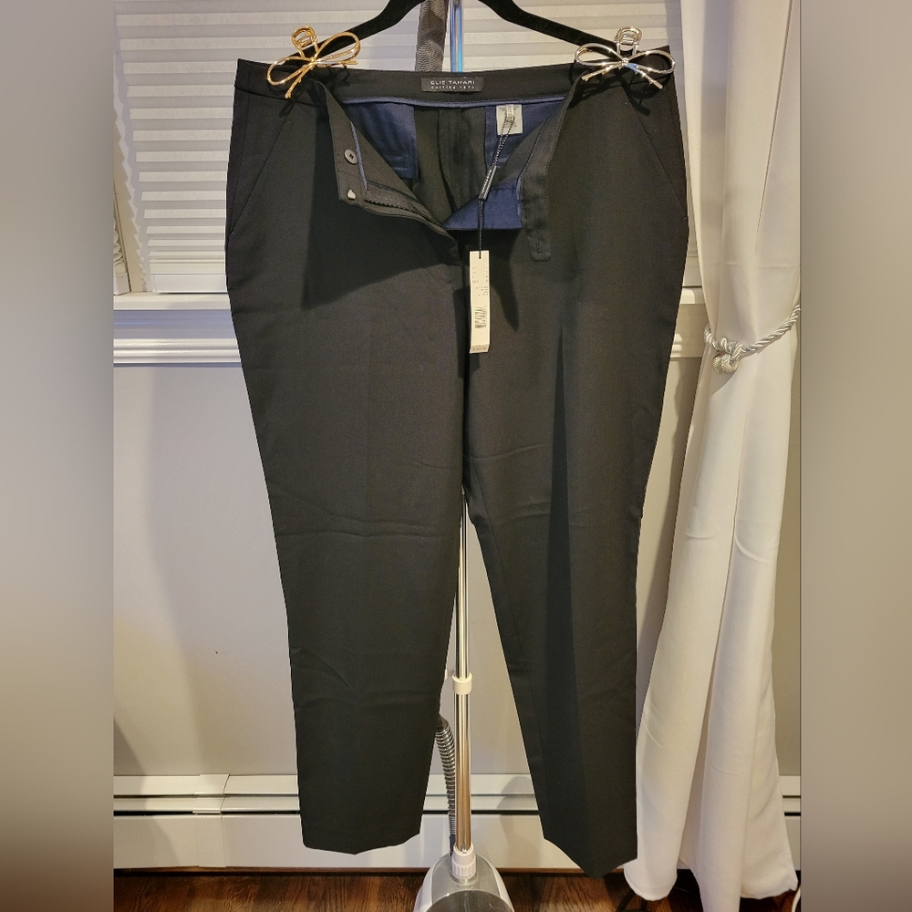 Black ELie Tahari Pants